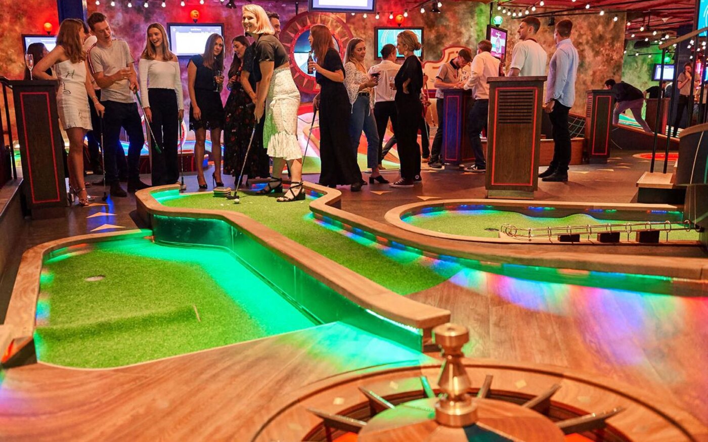 Puttshack venue